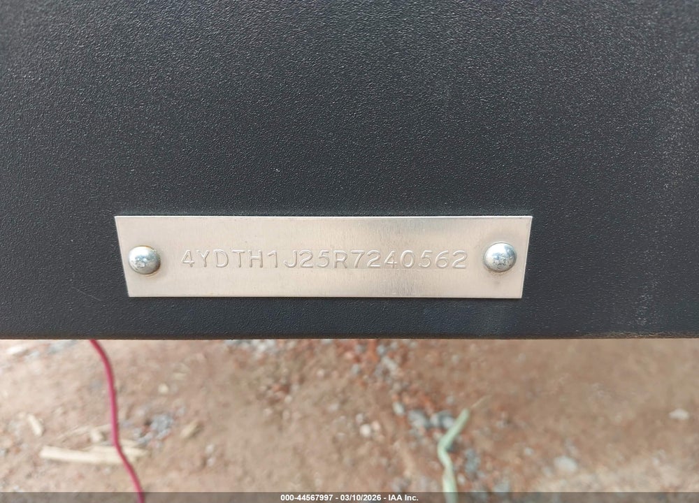 2024 KEYSTONE OTHER VIN: 4YDTH1J25R7240562