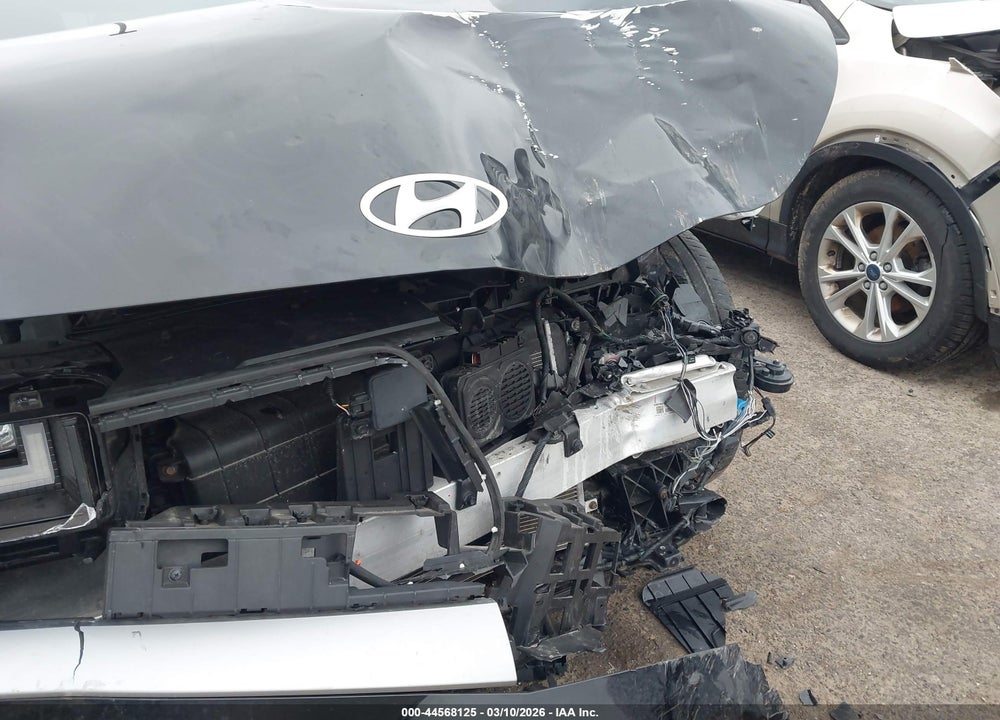 2023 HYUNDAI IONIQ 5 SEL VIN: KM8KNDAF0PU202405