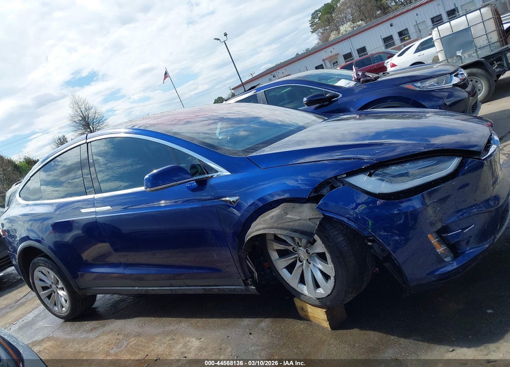 2017 TESLA MODEL X 100D/75D/90D VIN: 5YJXCBE20HF044041