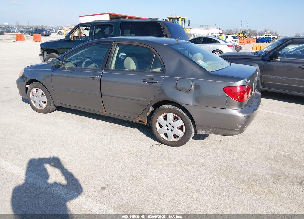 2005 TOYOTA COROLLA LE VIN: 1NXBR32E45Z472271
