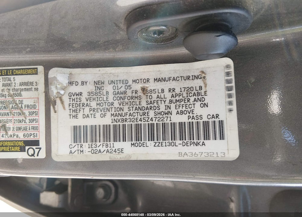 2005 TOYOTA COROLLA LE VIN: 1NXBR32E45Z472271