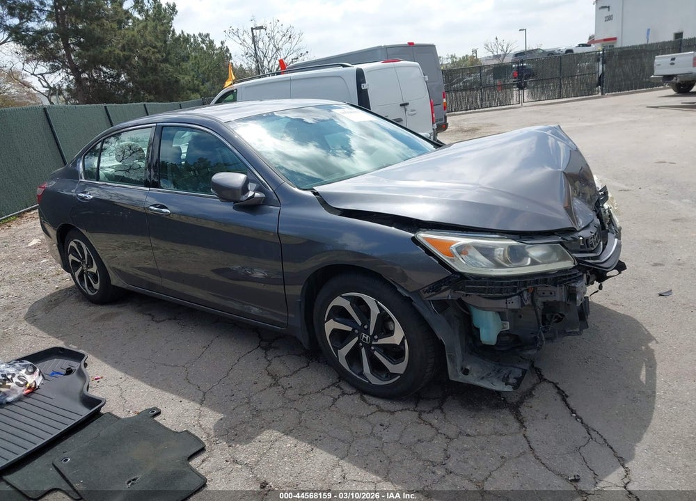 2017 HONDA ACCORD EX-L V6 VIN: 1HGCR3F00HA010448
