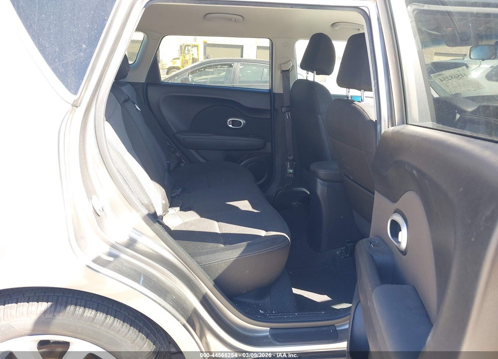 2018 KIA SOUL + VIN: KNDJP3A53J7575228