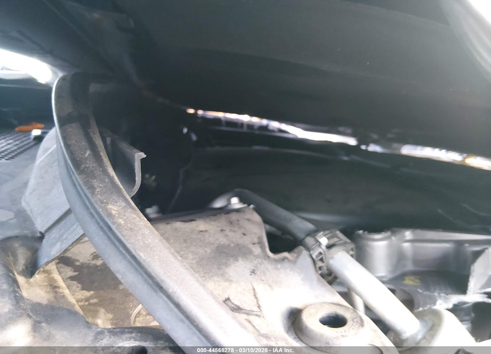 2018 VOLVO XC60 T5 INSCRIPTION VIN: YV4102RL7J1008179