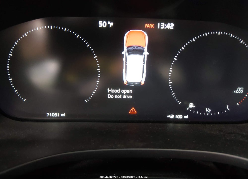 2018 VOLVO XC60 T5 INSCRIPTION VIN: YV4102RL7J1008179