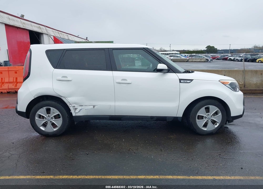 2015 KIA SOUL VIN: KNDJN2A28F7132120