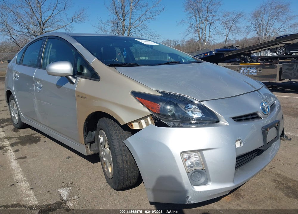 2010 TOYOTA PRIUS III VIN: JTDKN3DUXA0028401
