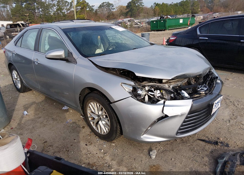 2017 TOYOTA CAMRY LE VIN: 4T1BF1FK2HU303349