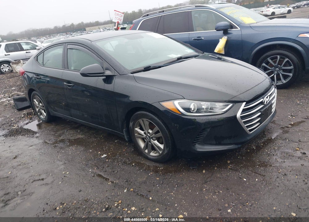 2018 HYUNDAI ELANTRA SEL VIN: 5NPD84LF5JH377882