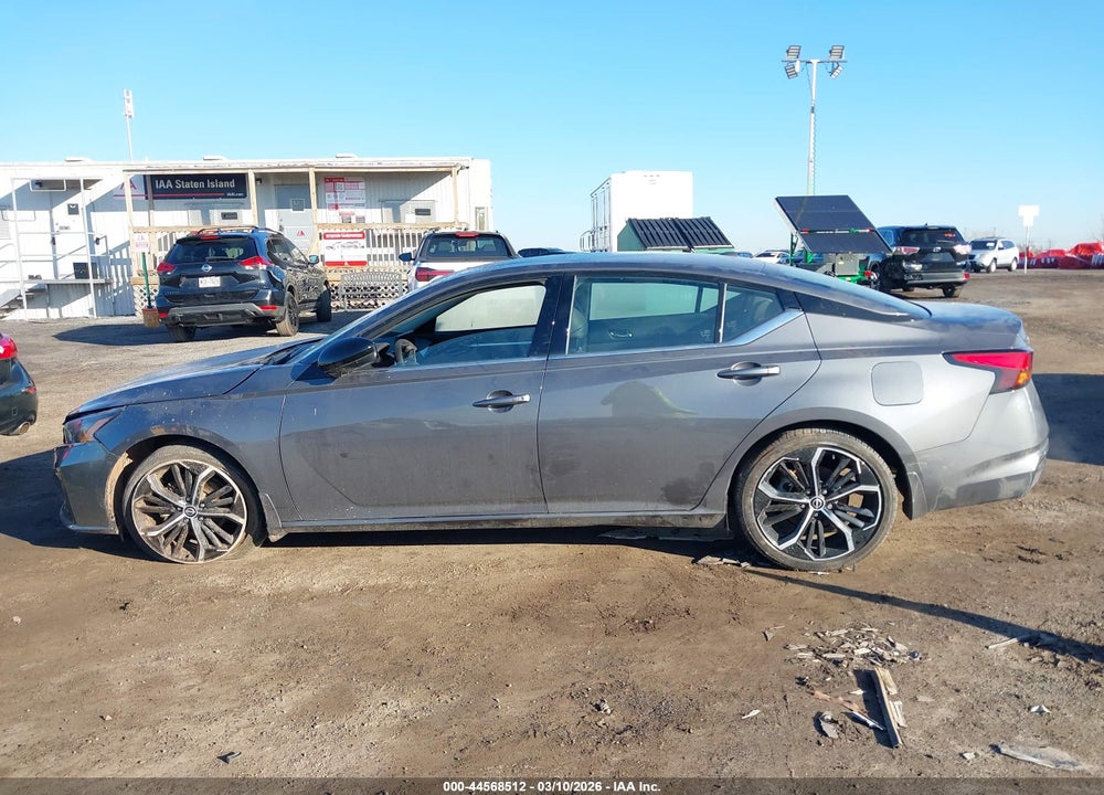 2025 NISSAN ALTIMA SR FWD VIN: 1N4BL4CVXSN332036