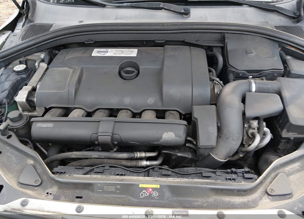 2012 VOLVO XC60 3.2 PREMIER VIN: YV4940DL2C2252225