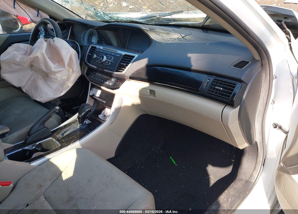 2017 HONDA ACCORD LX VIN: 1HGCR2F38HA185938