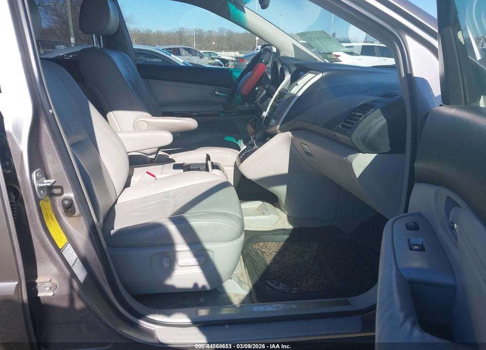 2005 LEXUS RX 330 VIN: JTJHA31U450088428