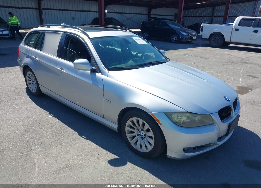2009 BMW 328I VIN: WBAUT93539A191244