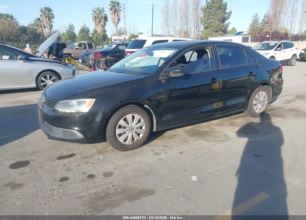2013 VOLKSWAGEN JETTA 2.0L S VIN: 3VW2K7AJ4DM268522