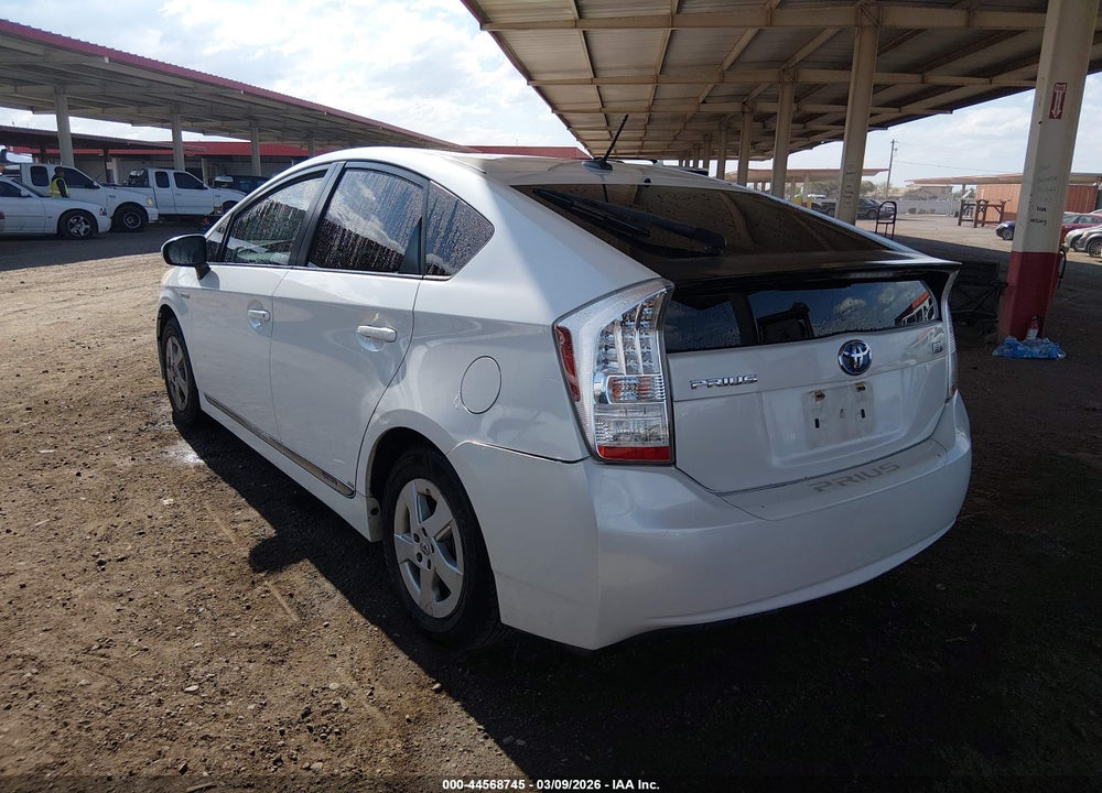 2011 TOYOTA PRIUS TWO VIN: JTDKN3DUXB0265844