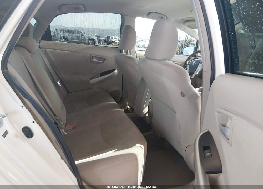 2011 TOYOTA PRIUS TWO VIN: JTDKN3DUXB0265844