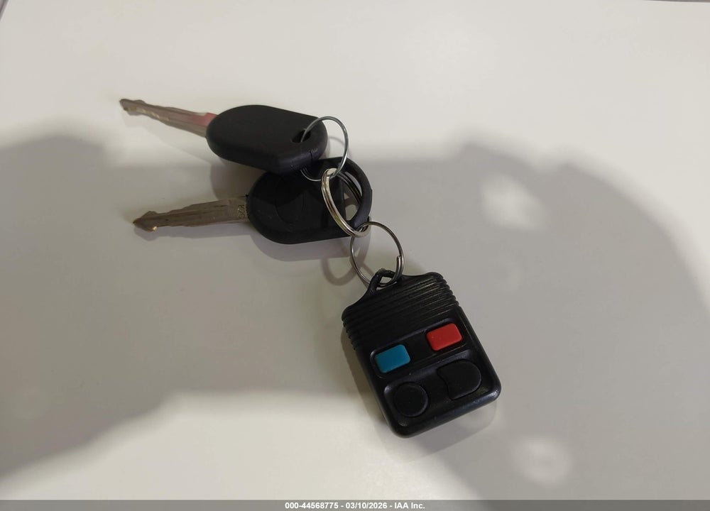 2008 FORD ESCAPE XLS/XLS MANUAL VIN: 1FMCU02ZX8KA73367