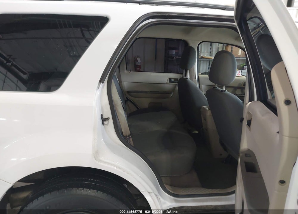 2008 FORD ESCAPE XLS/XLS MANUAL VIN: 1FMCU02ZX8KA73367