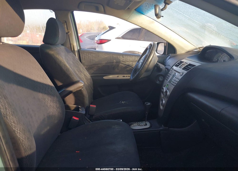 2007 TOYOTA YARIS VIN: JTDBT923071181309