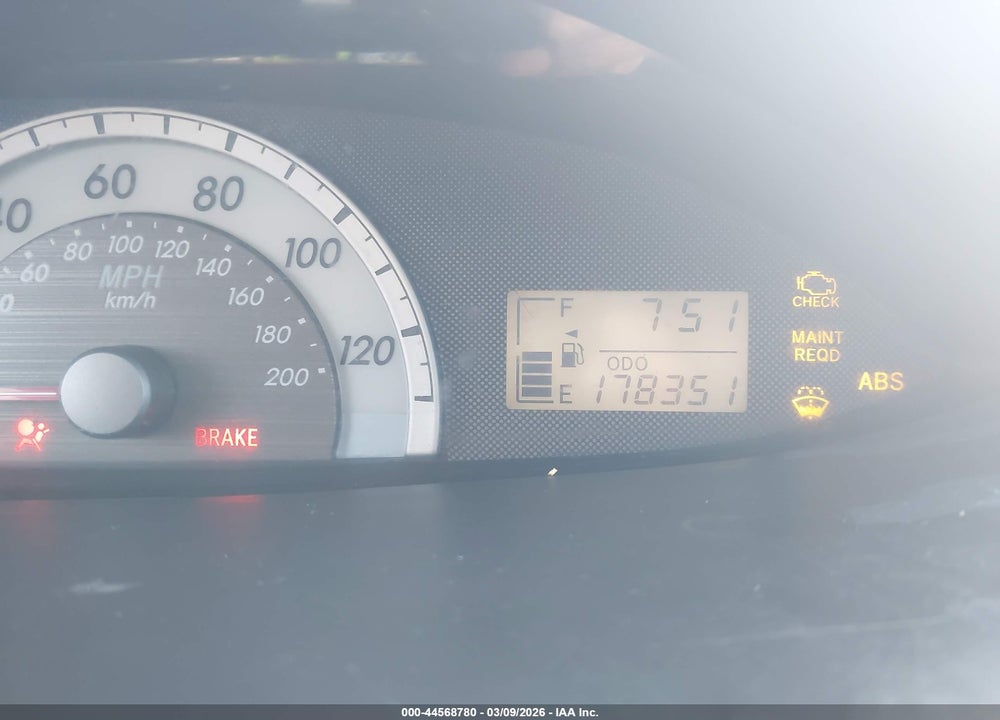 2007 TOYOTA YARIS VIN: JTDBT923071181309