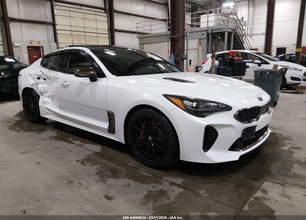 2018 KIA STINGER GT2 VIN: KNAE55LC4J6040488