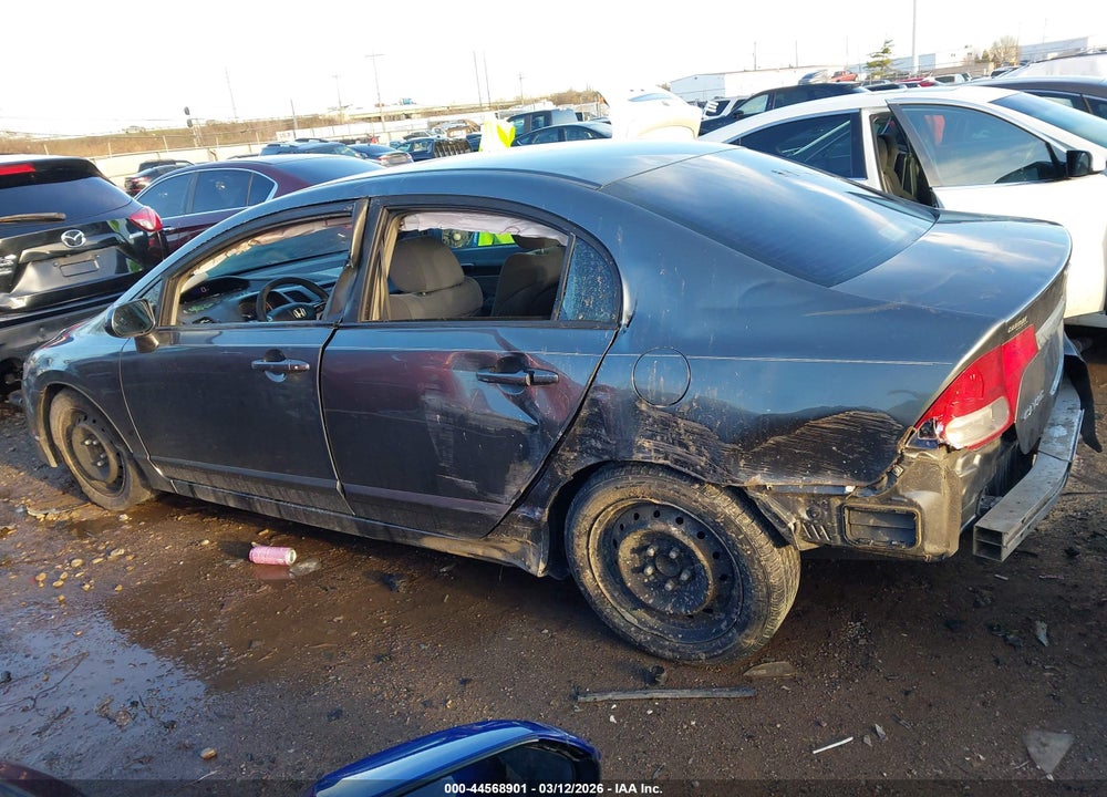 2011 HONDA CIVIC LX VIN: 19XFA1F5XBE018905