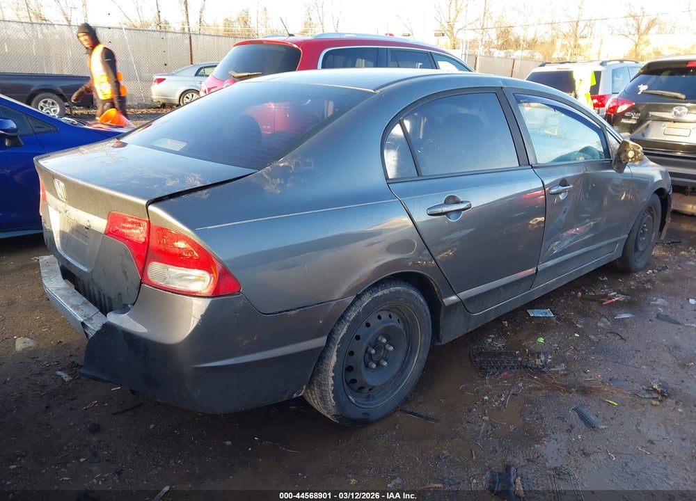 2011 HONDA CIVIC LX VIN: 19XFA1F5XBE018905