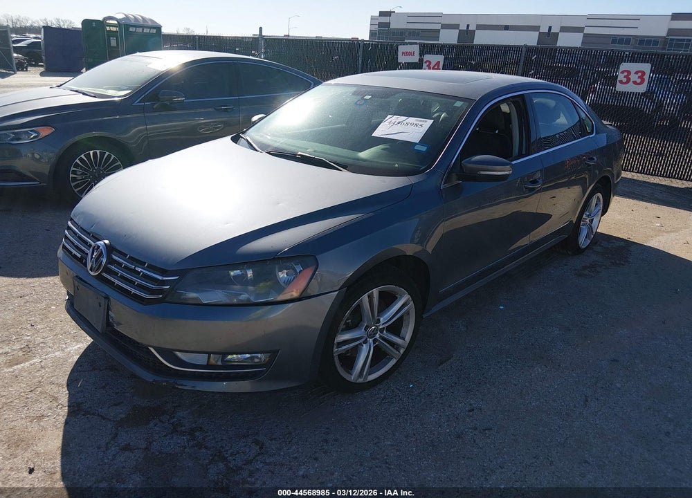 2014 VOLKSWAGEN PASSAT 2.0L TDI SE VIN: 1VWBN7A3XEC063704