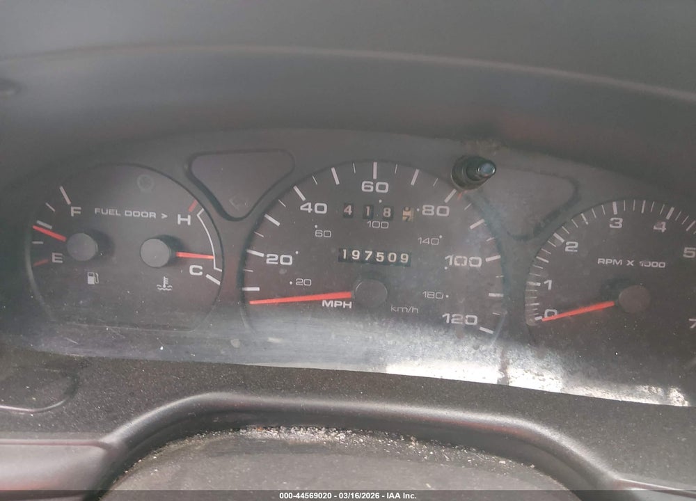 2003 FORD TAURUS SE VIN: 1FAFP53U63A248405