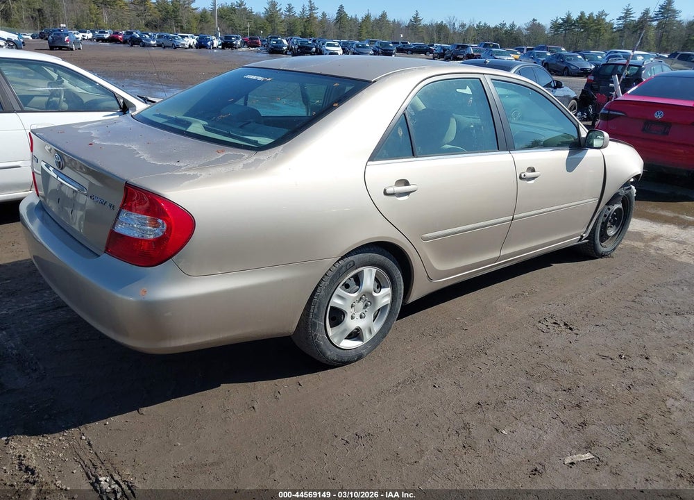 2002 TOYOTA CAMRY XLE VIN: 4T1BE30K62U063219