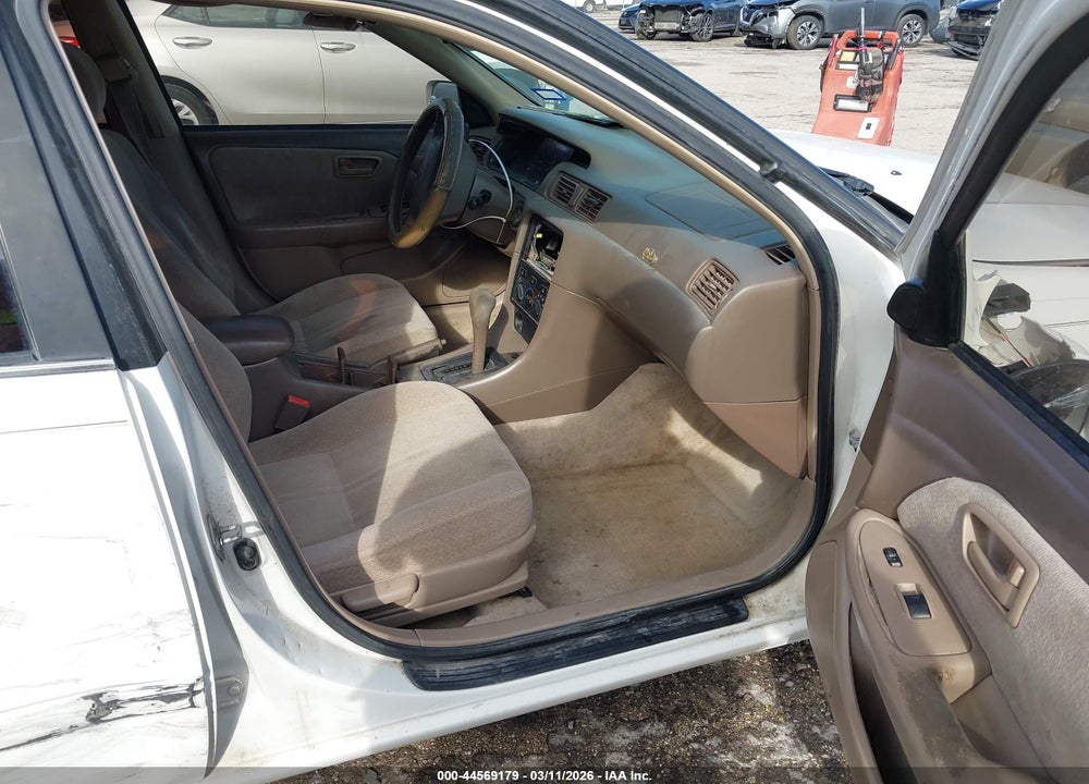 2000 TOYOTA CAMRY LE VIN: JT2BG22K4Y0485567