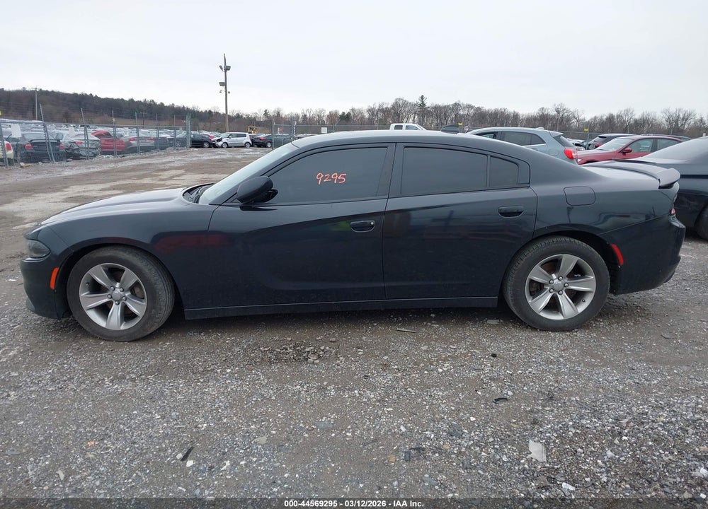 2015 DODGE CHARGER SXT VIN: 2C3CDXHG5FH761921