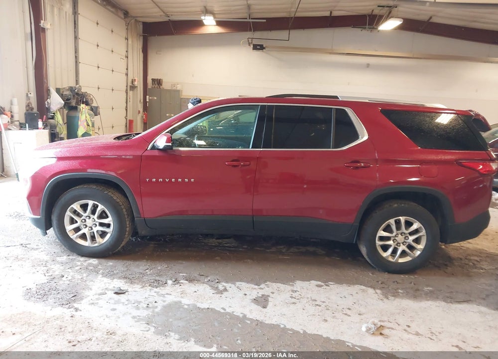 2018 CHEVROLET TRAVERSE 1LT VIN: 1GNERGKWXJJ130604