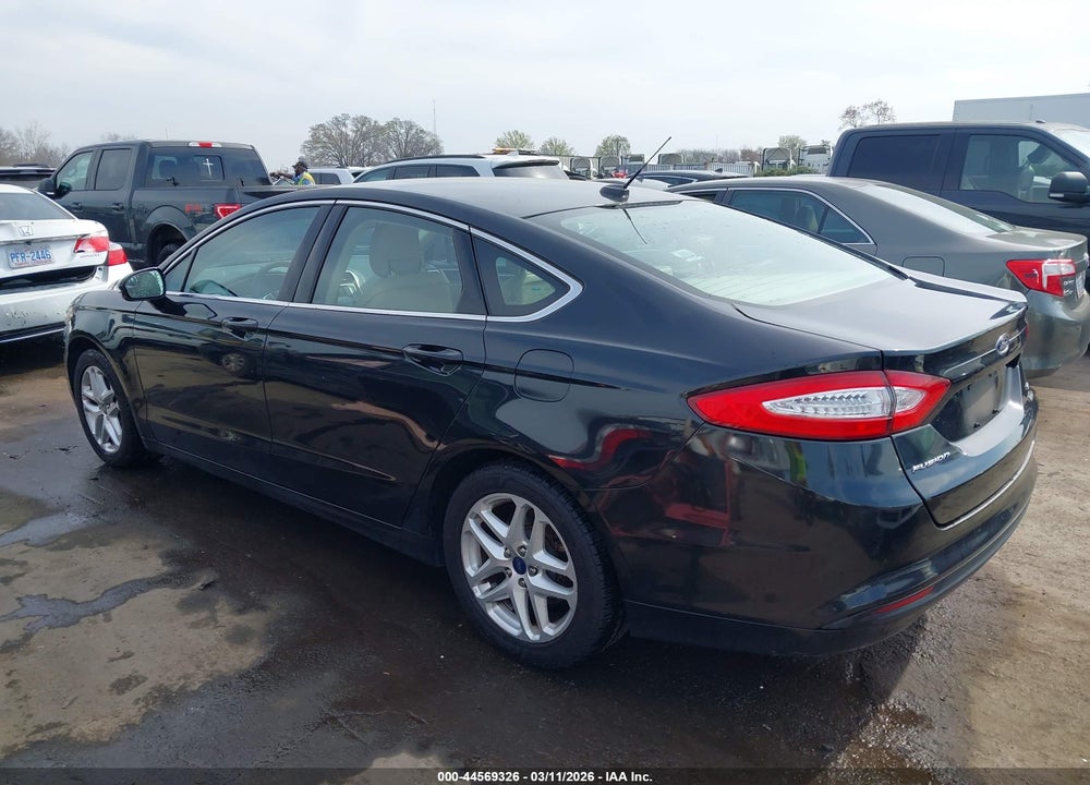 2014 FORD FUSION SE VIN: 1FA6P0HD1E5396114