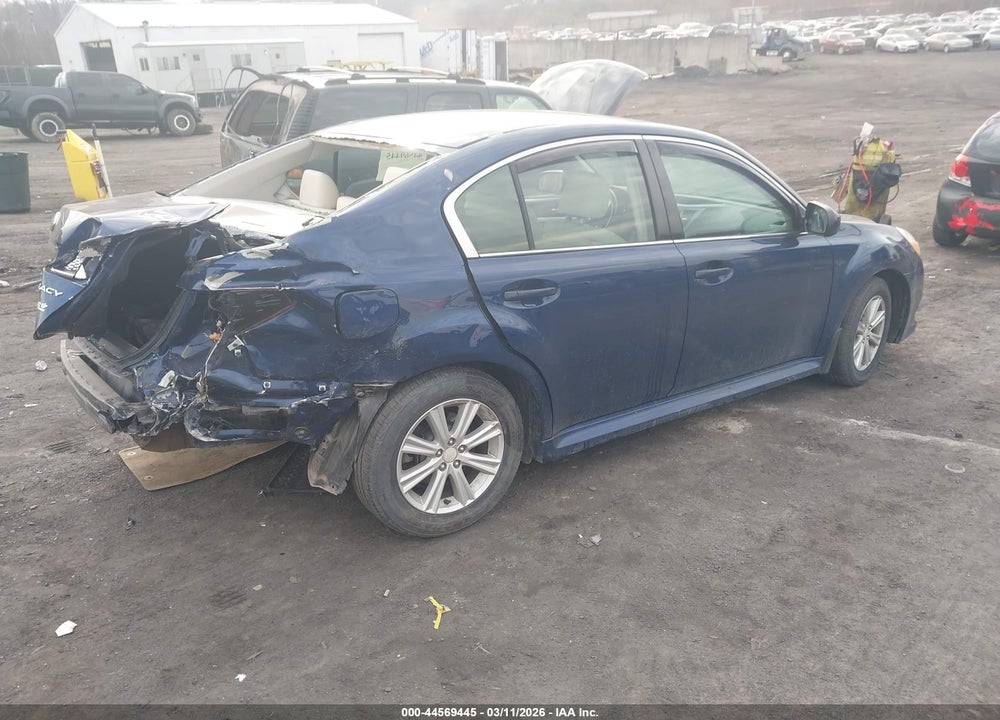2011 SUBARU LEGACY 2.5I PREMIUM VIN: 4S3BMBG68B3235802