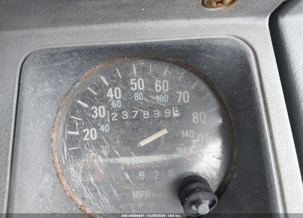 1989 JEEP WRANGLER / YJ VIN: 2J4FY19E4KJ170046