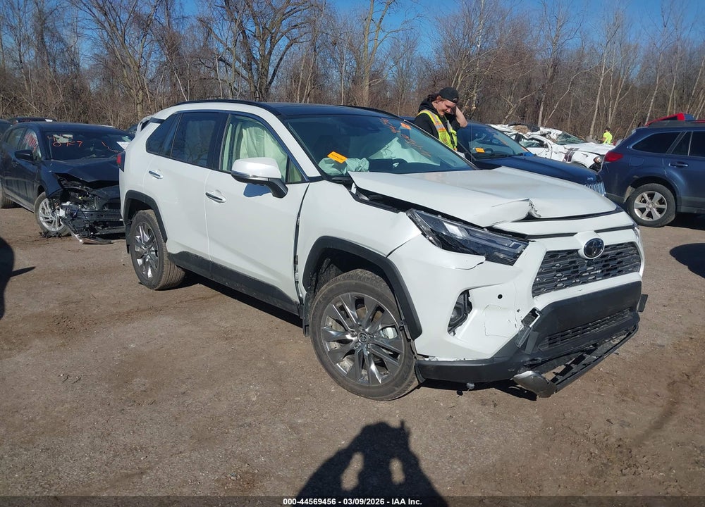 2025 TOYOTA RAV4 LIMITED VIN: JTMN1RFV1SJ045472