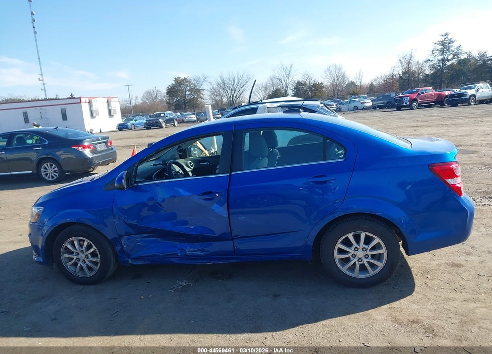 2020 CHEVROLET SONIC FWD  LT VIN: 1G1JD5SB2L4107366
