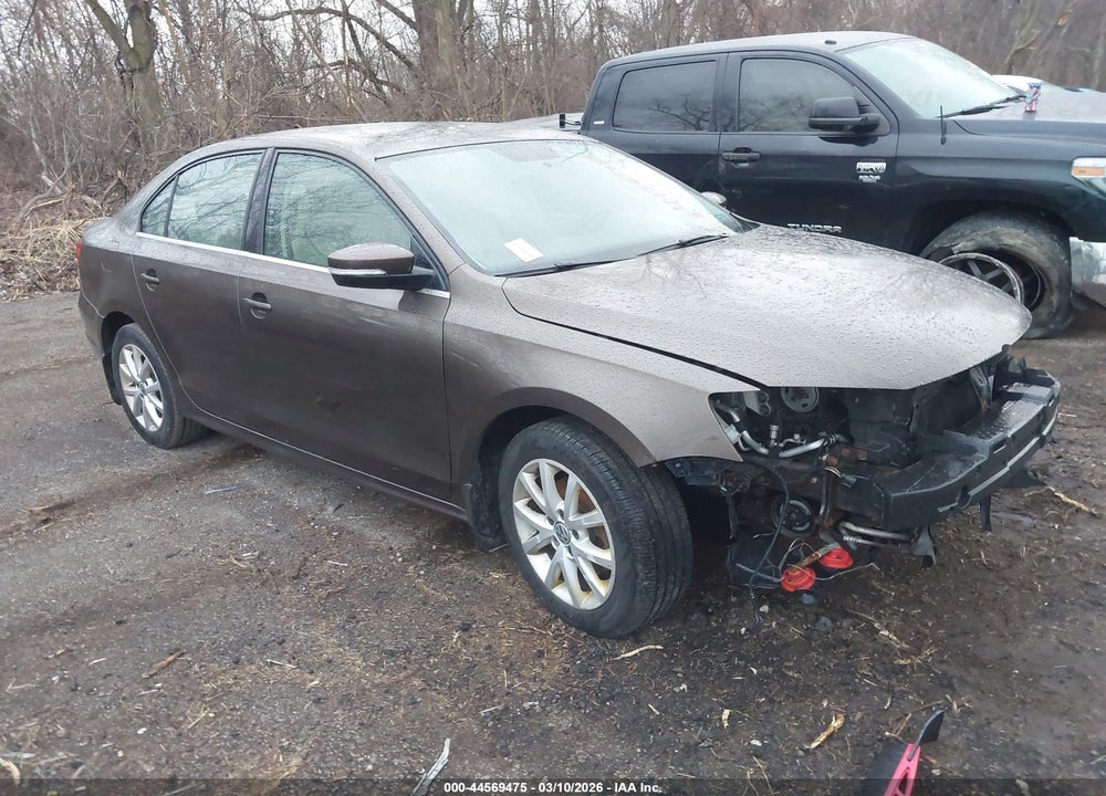 2013 VOLKSWAGEN JETTA 2.5L SE VIN: 3VWBP7AJ4DM427475