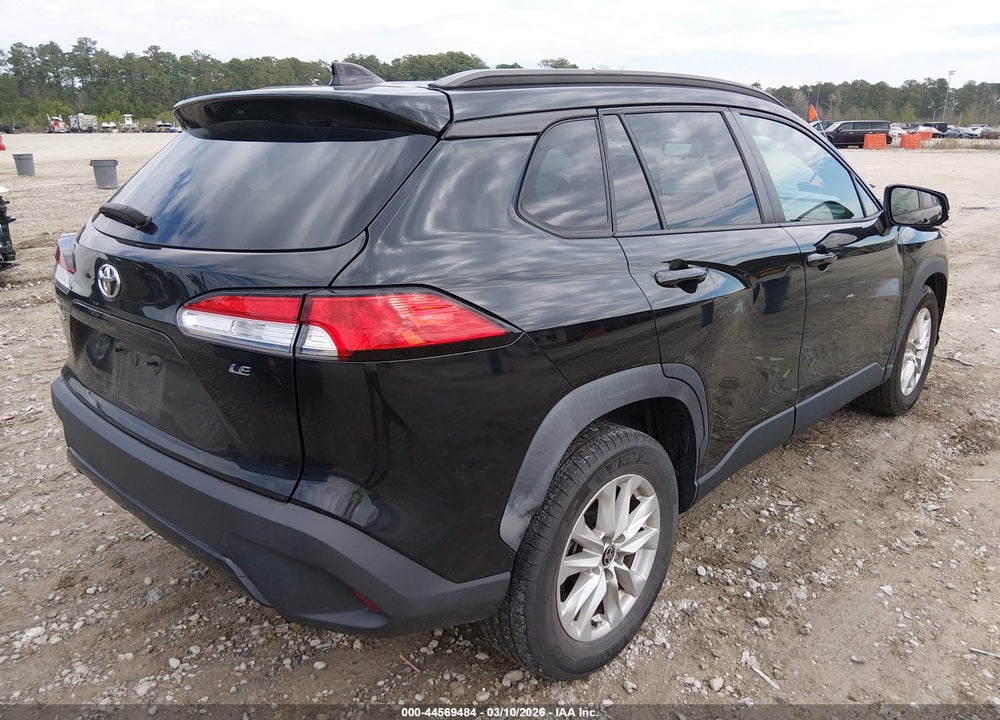 2022 TOYOTA COROLLA CROSS LE VIN: 7MUCAAAG9NV008555