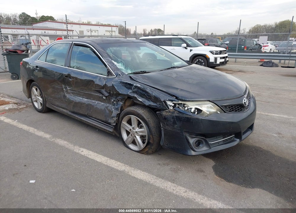2013 TOYOTA CAMRY SE VIN: 4T1BF1FK8DU721506