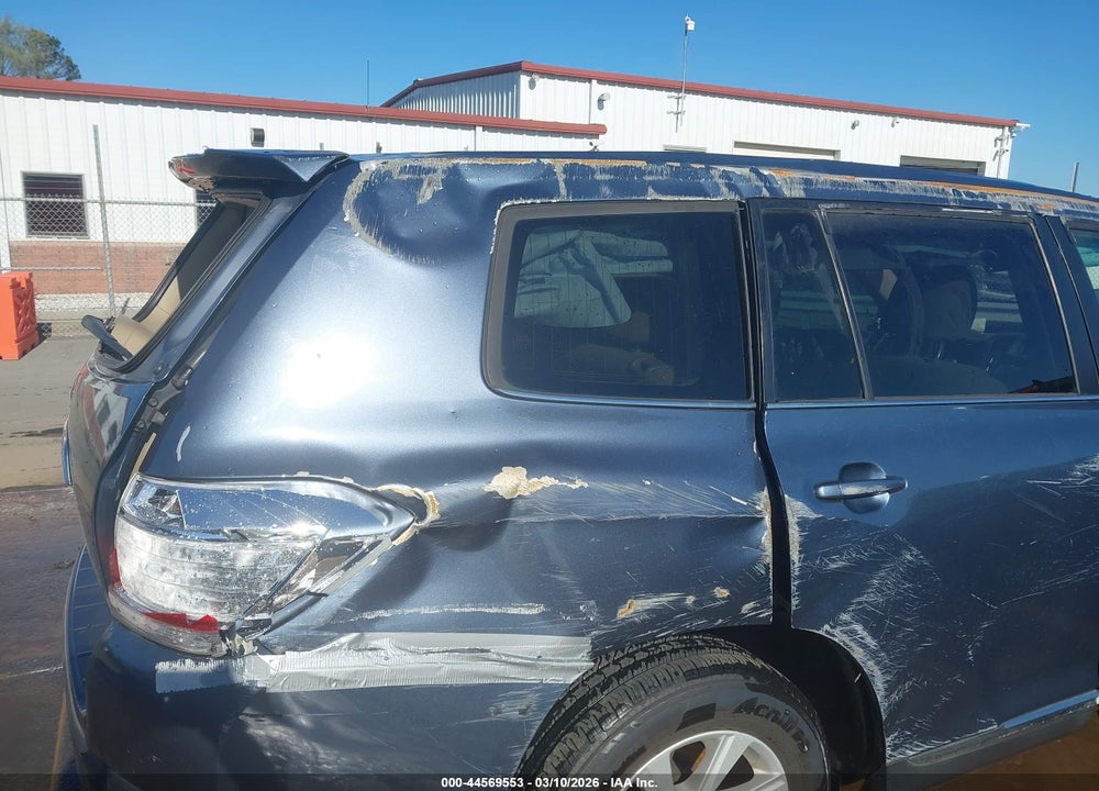 2013 TOYOTA HIGHLANDER VIN: 5TDZA3EH6DS040011