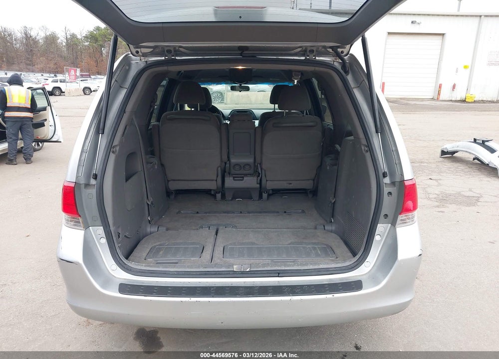 2010 HONDA ODYSSEY EX VIN: 5FNRL3H58AB013212