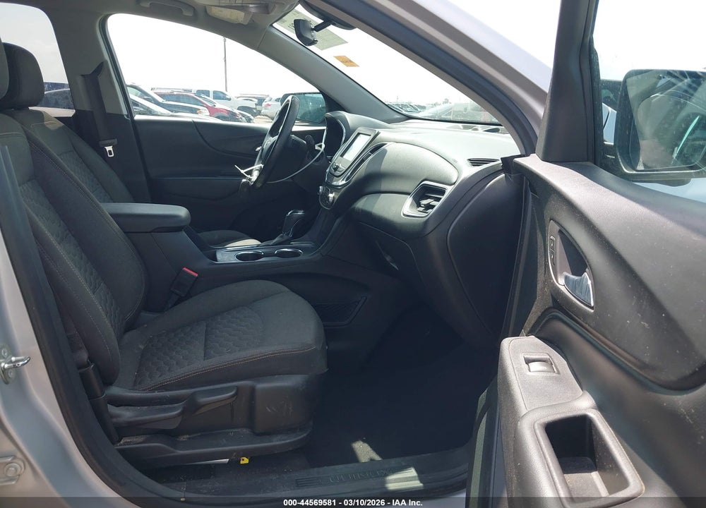 2018 CHEVROLET EQUINOX LT VIN: 2GNAXJEV4J6224771