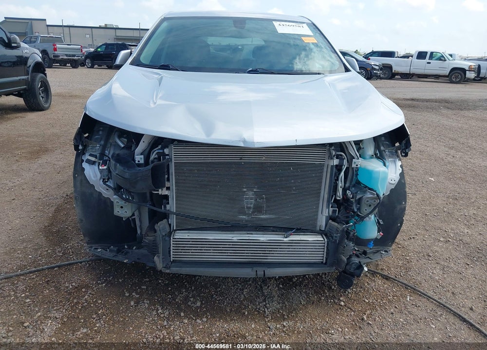 2018 CHEVROLET EQUINOX LT VIN: 2GNAXJEV4J6224771