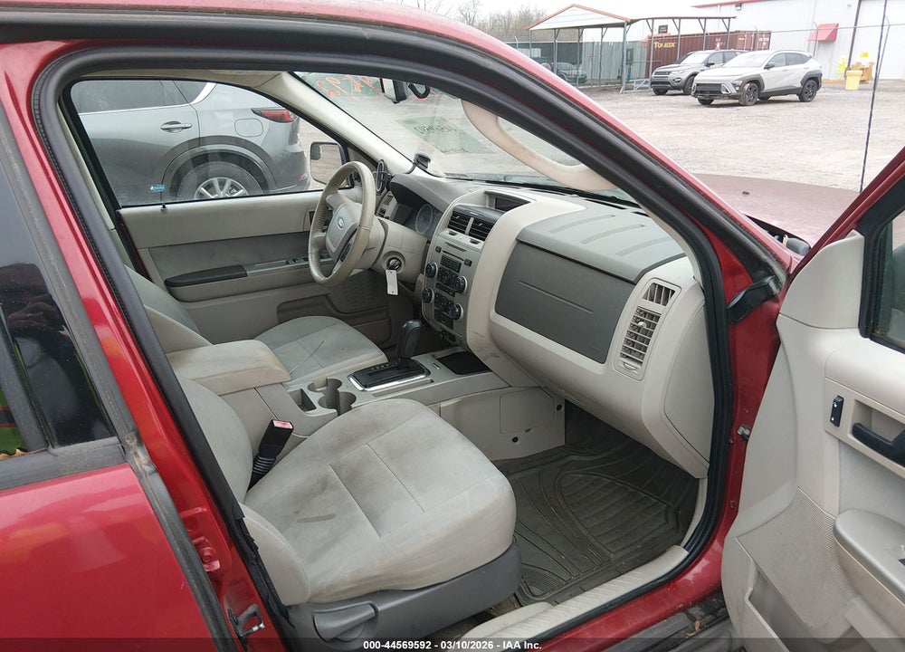 2010 FORD ESCAPE XLT VIN: 1FMCU0DG4AKD31836