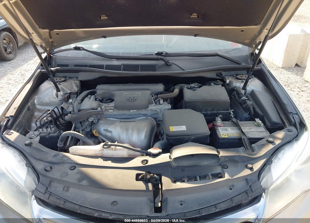 2016 TOYOTA CAMRY LE VIN: 4T4BF1FK5GR577519