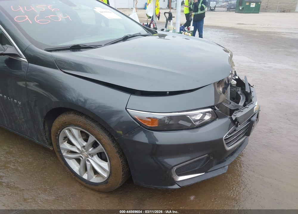2018 CHEVROLET MALIBU LT VIN: 1G1ZD5ST4JF123758