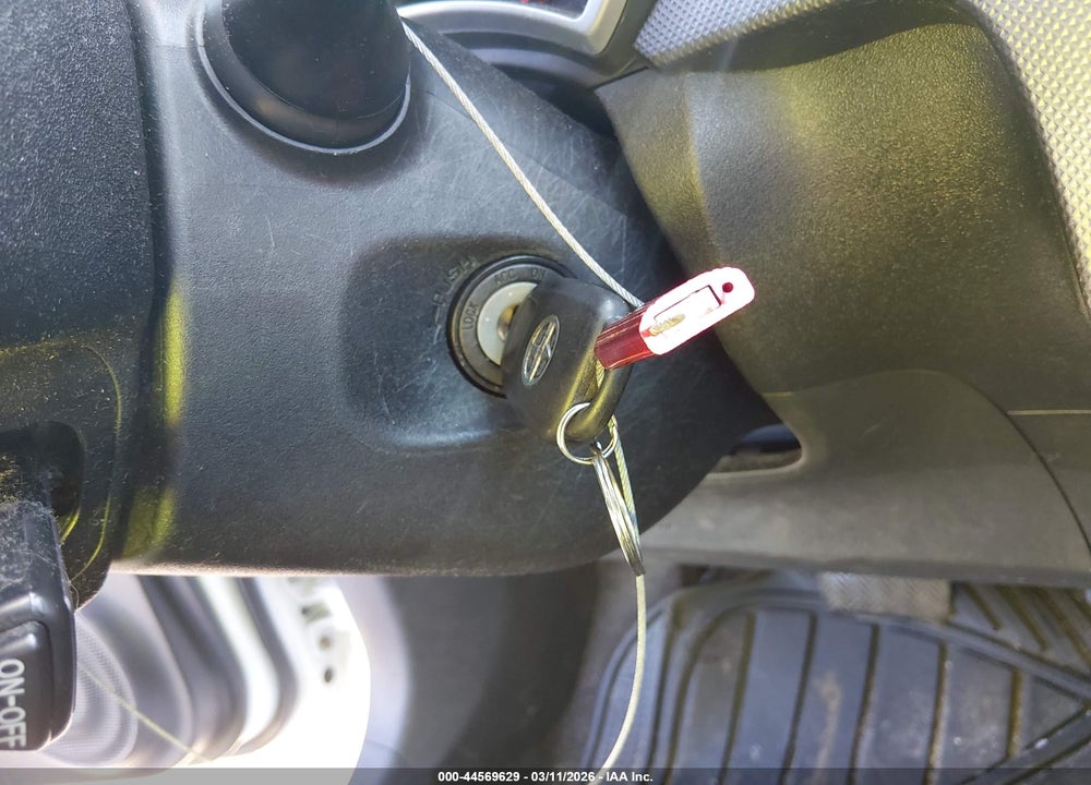 2014 SCION TC VIN: JTKJF5C72E3073202